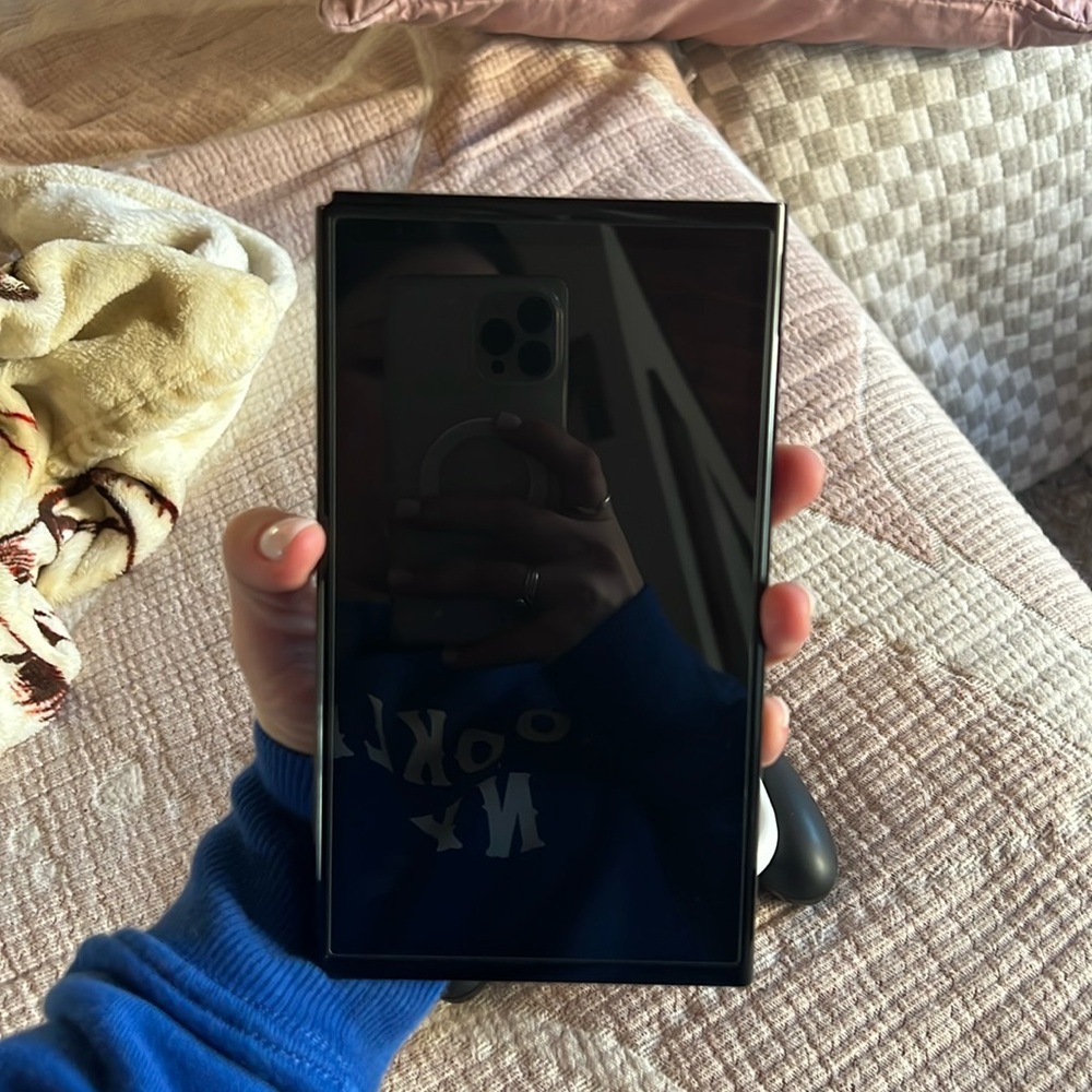 - OLED switch - Picture 3 of 3
